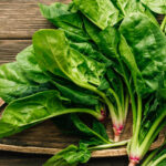 السبانخ و7 من فوائده وأضراره