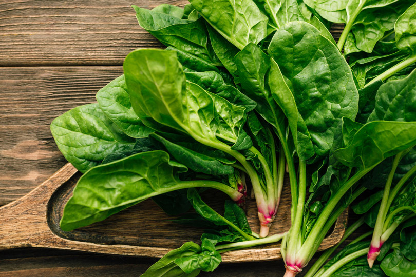 السبانخ و7 من فوائده وأضراره