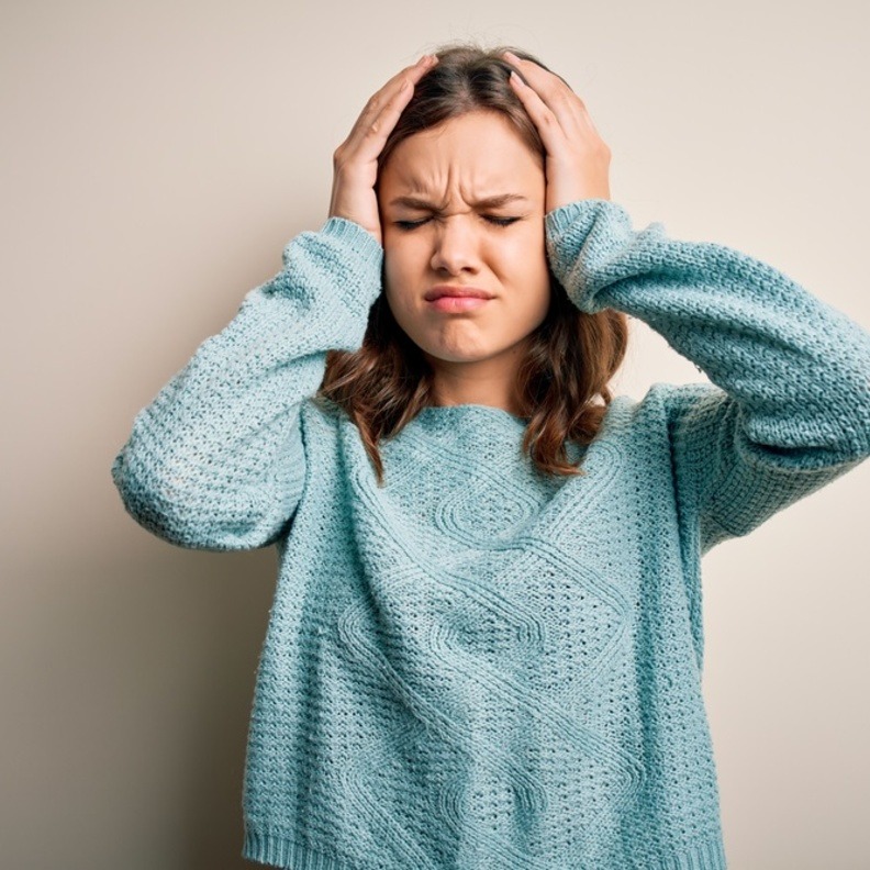 الصداع العنقودي
